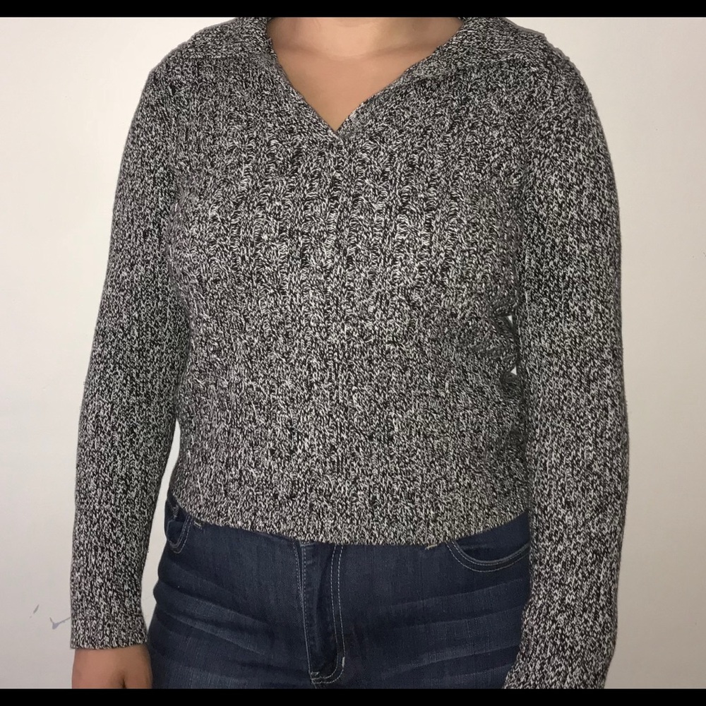 Black and white sweater shirt!